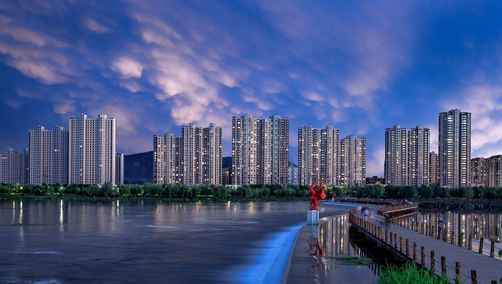 《美不胜收》摄影：王继宗  （迁西）_副本.jpg